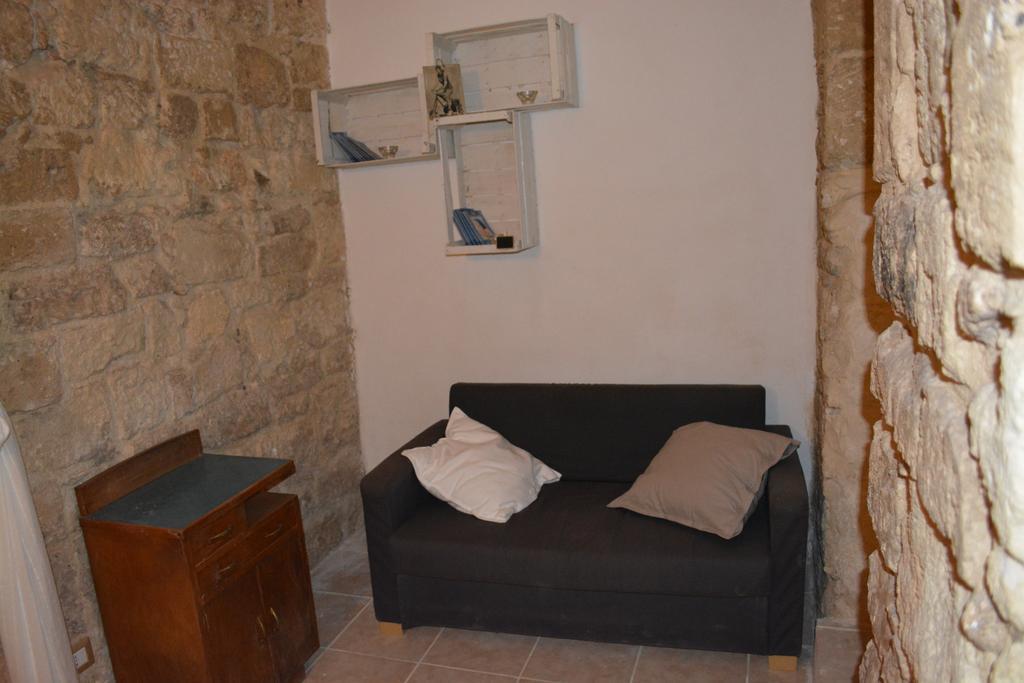 Palazzo di Città Flat Bari Esterno foto